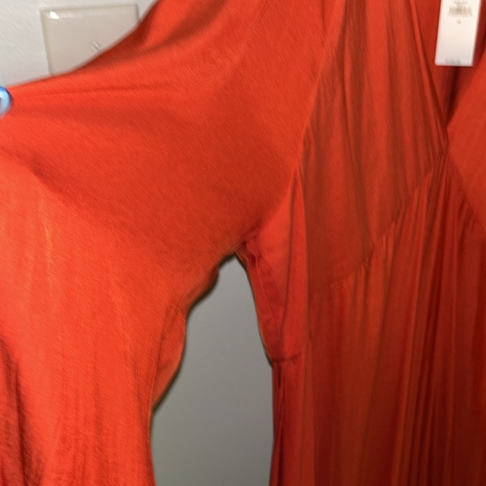 ⭐️NWT Banana Republic B-Neck Red Flowy Maxi Dress⭐️ - Picture 5 of 11